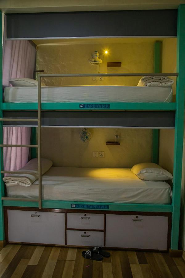 Hostel Nepal Pvt Ltd Pokhara Exterior foto