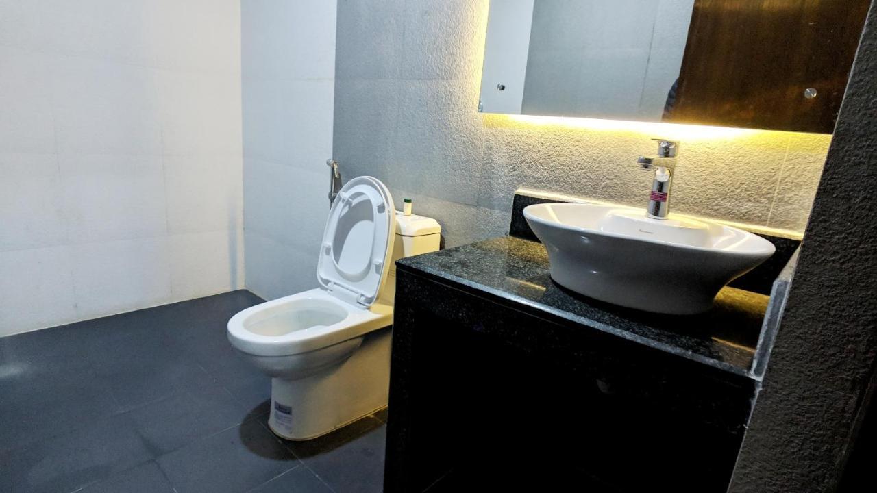 Hostel Nepal Pvt Ltd Pokhara Exterior foto